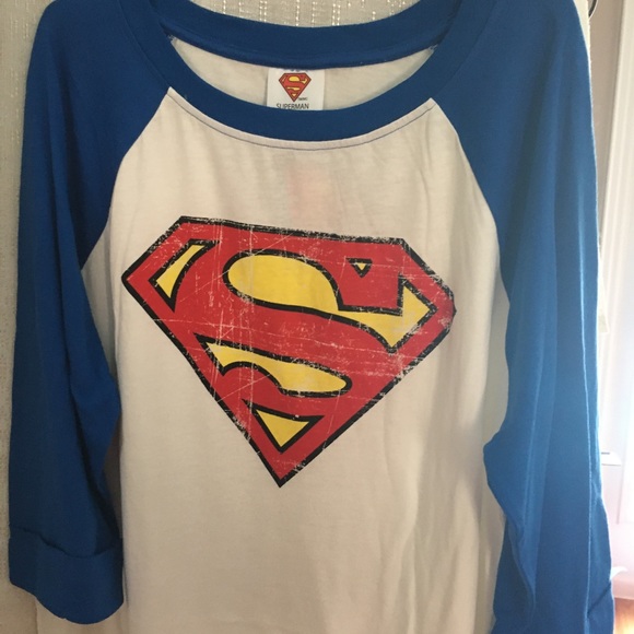 DC Comics Superman 3/4 Sleeve Nightgown L NEW - Picture 2 of 4